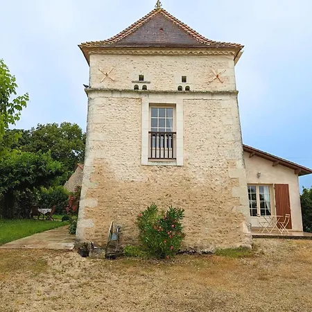 De Charme 17eme S. Avec Jardin Clos, Proche Foret Et Aubeterre, Internet Fibre, Animaux Ok - Fr-1-653-42