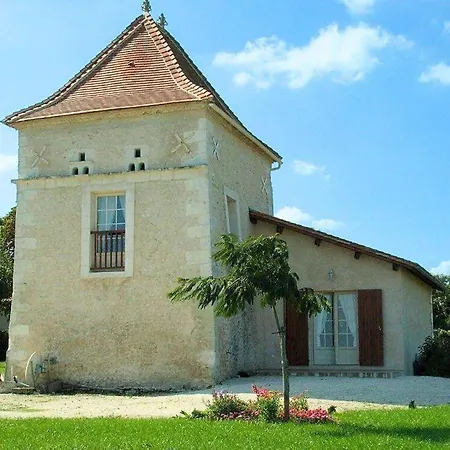 De Charme 17eme S. Avec Jardin Clos, Proche Foret Et Aubeterre, Internet Fibre, Animaux Ok - Fr-1-653-42 *
